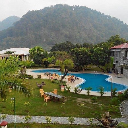 คอร์เบต แมงโก้ บลูม Hotel ไนนิตาล ภายนอก รูปภาพ