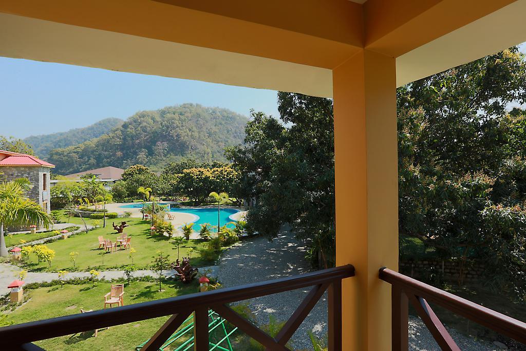 คอร์เบต แมงโก้ บลูม Hotel ไนนิตาล ภายนอก รูปภาพ